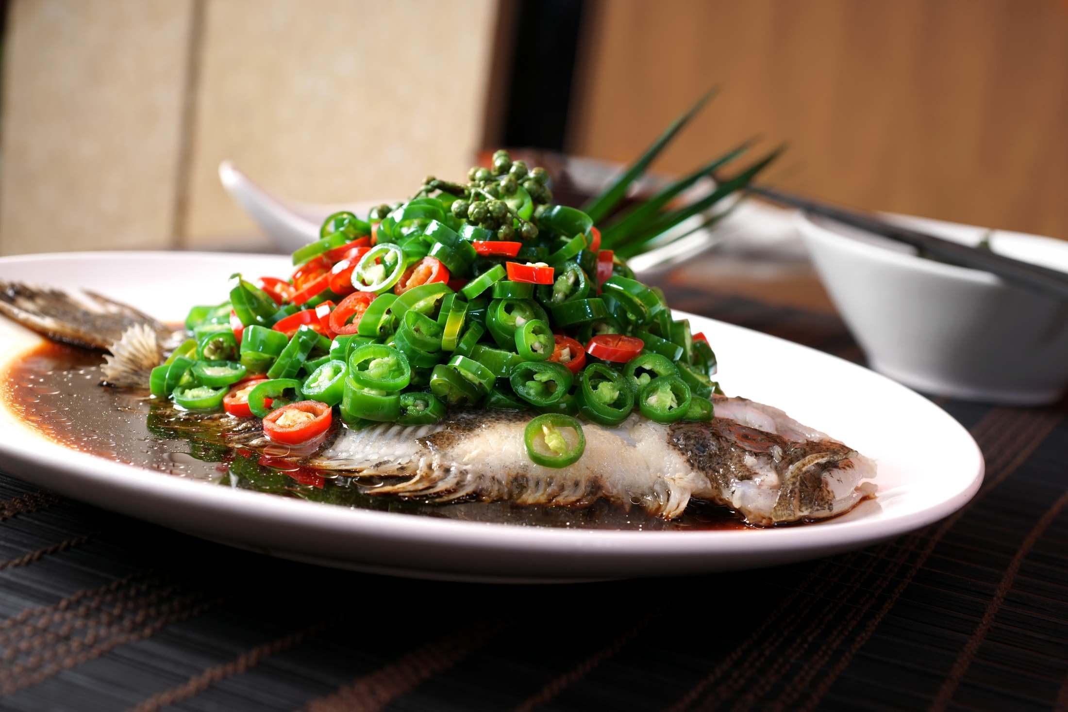 椒子多宝鱼高清图片