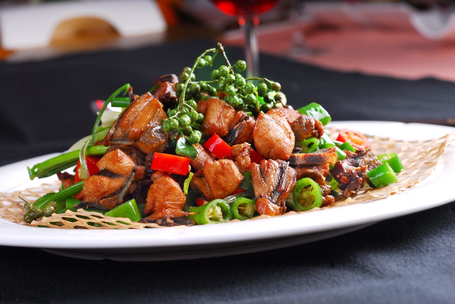 高清图片餐饮美食川菜热菜藤椒小炒鸡高清图片635