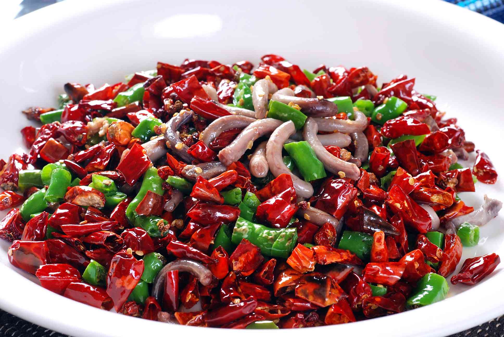 餐饮美食香辣猪鞭宣传图片灯箱