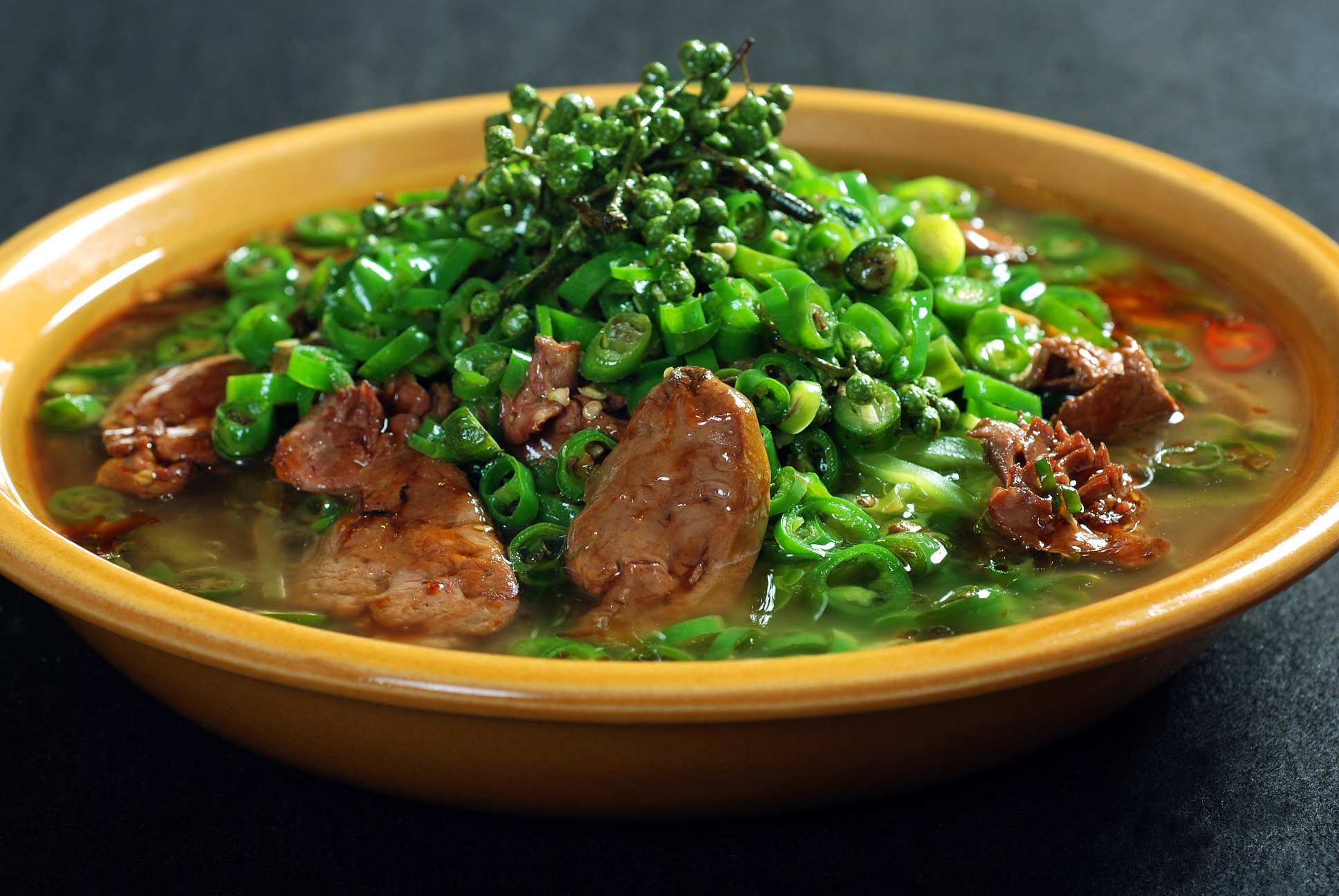餐饮美食川菜青椒鸡杂高清图片619