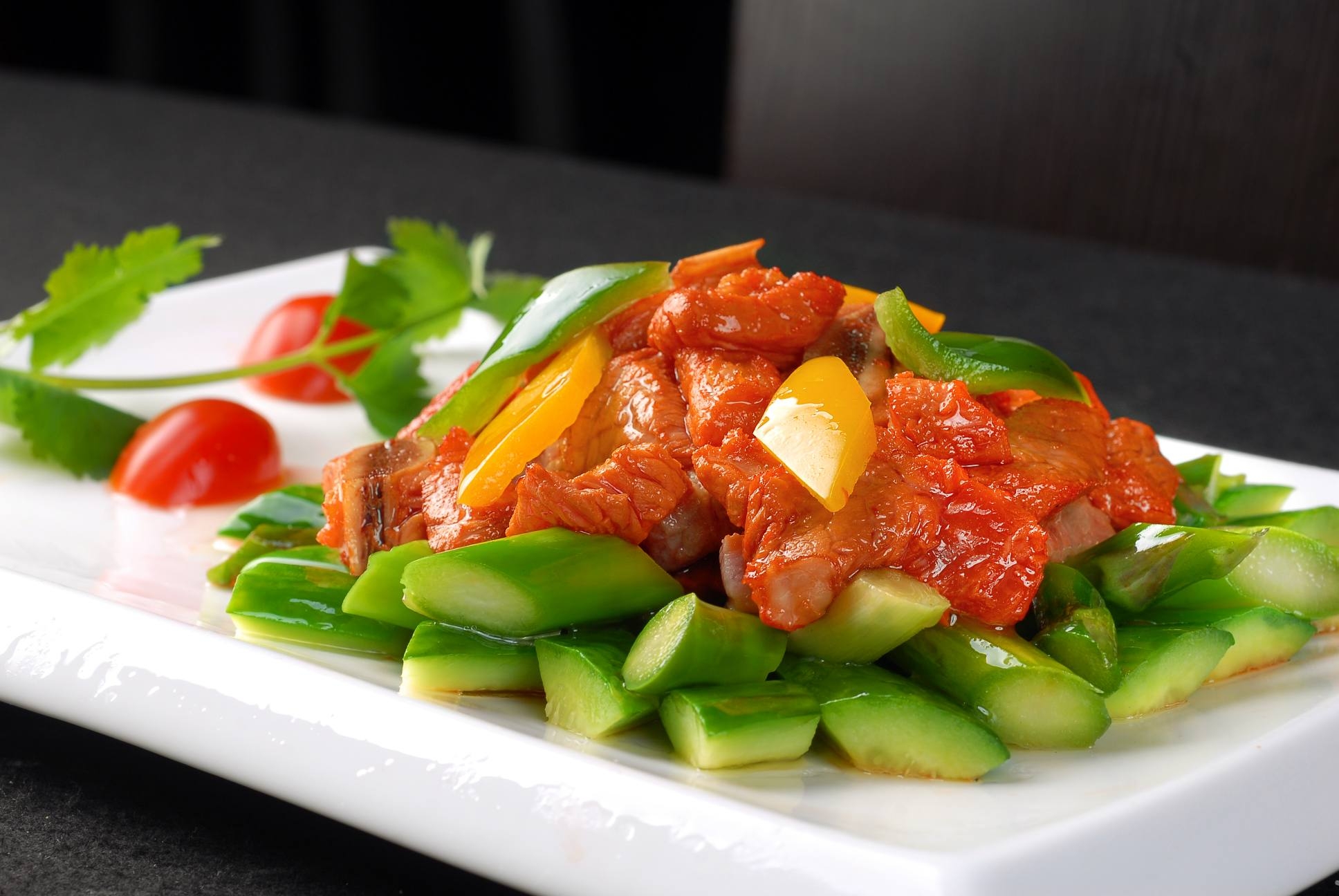 餐饮美食芦笋生爆安格斯牛肉宣传图片灯箱