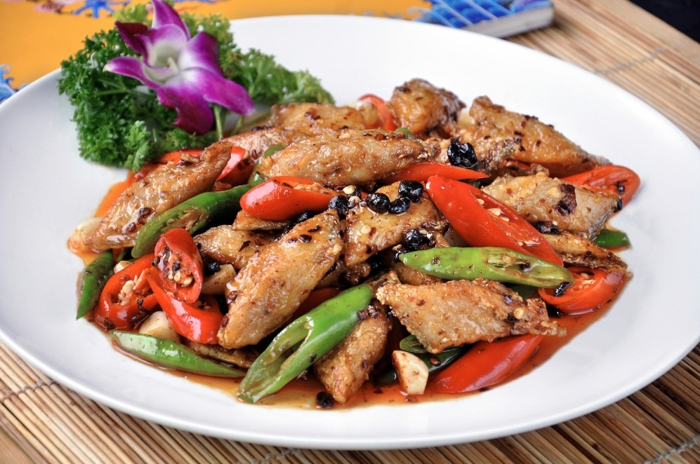 餐饮美食带鱼干妈带鱼宣传图片灯箱