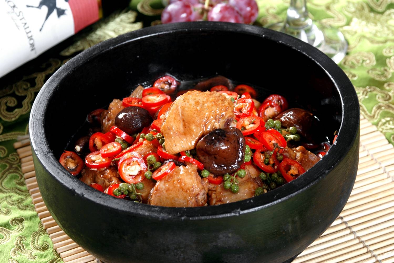 餐饮美食川菜飘风凤翅高清图片576