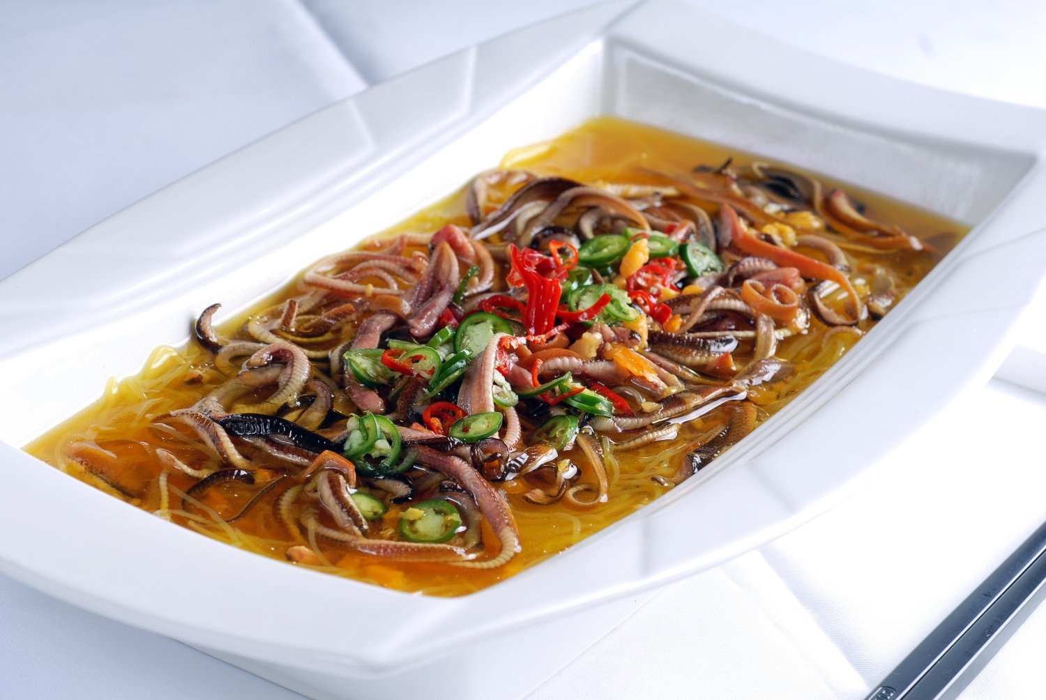 黄汤鳝鱼粉丝高清图片