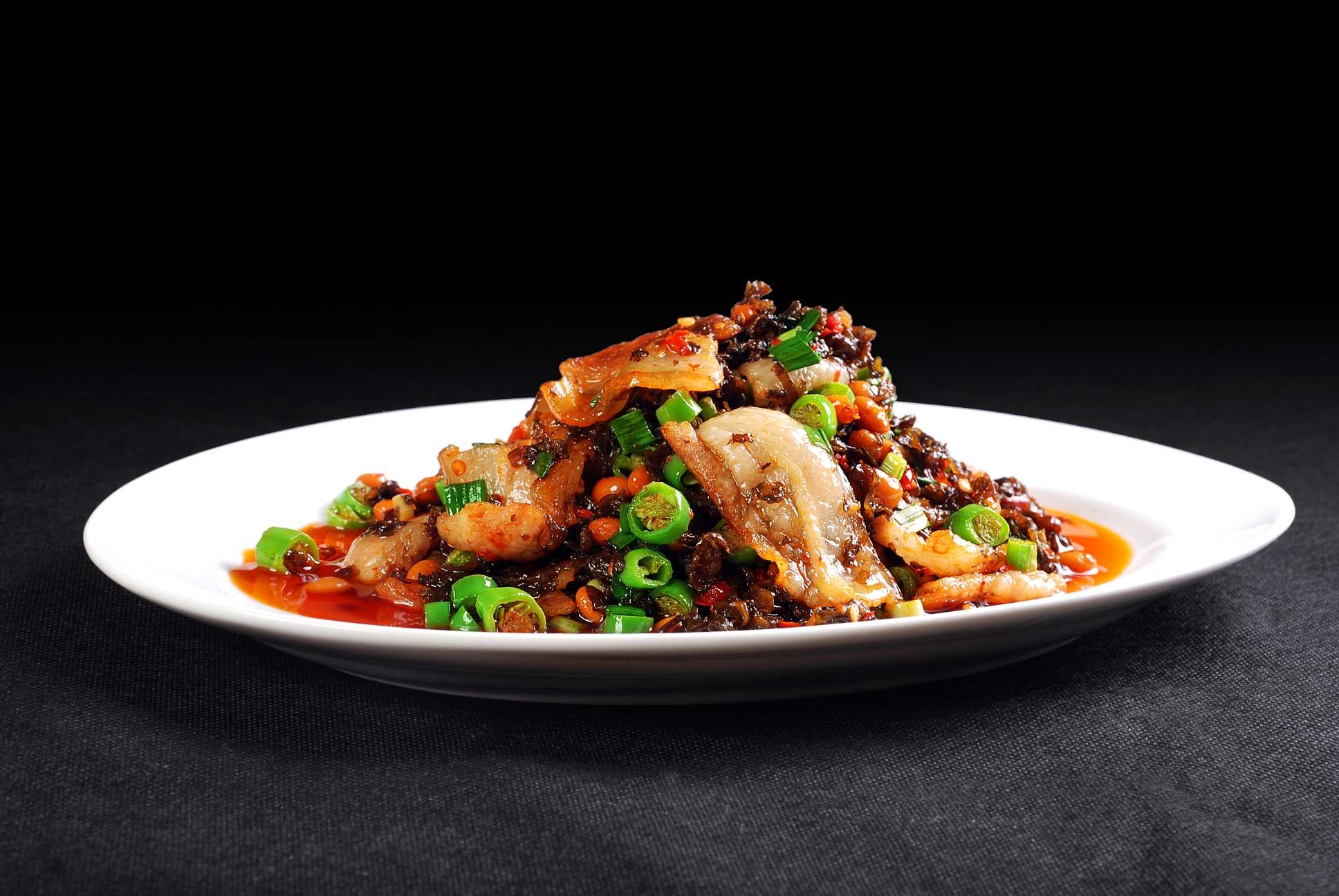 餐饮美食川菜沙菇回锅肉高清图片