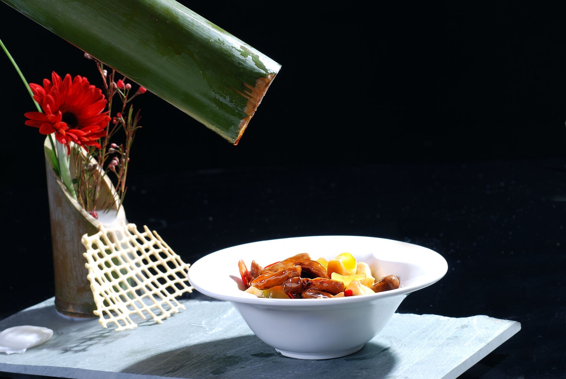 餐饮美食川菜鲜竹筒烧松茸高清图片887