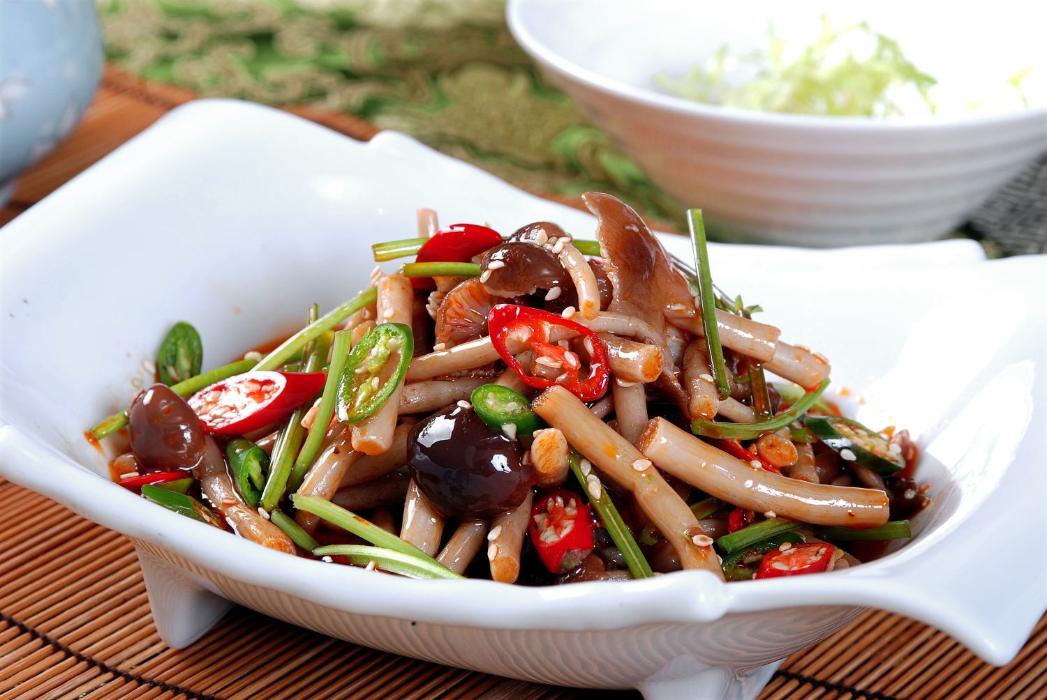 风味茶树菇高清图片