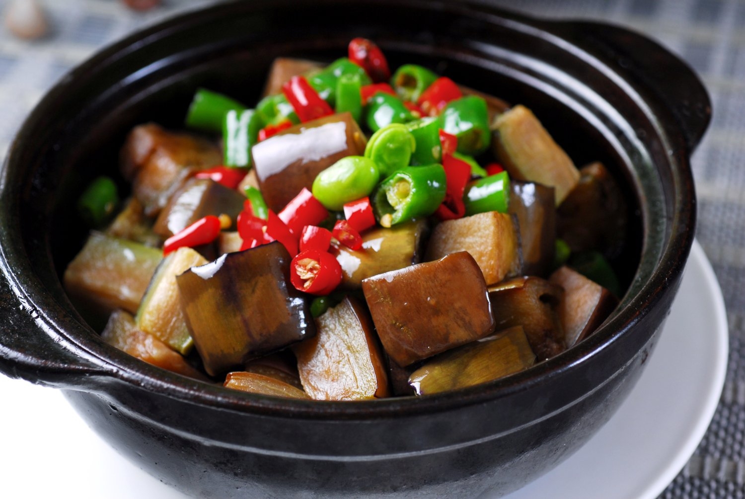 餐饮美食青豆烧茄子宣传图片灯箱