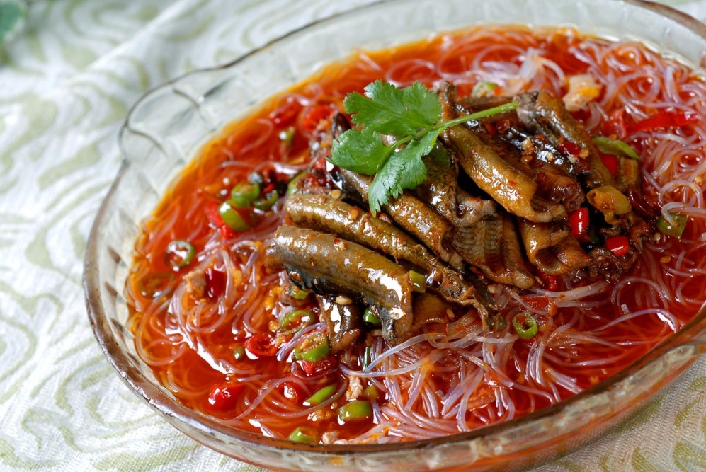 餐饮美食鳝段粉丝宣传图片灯箱