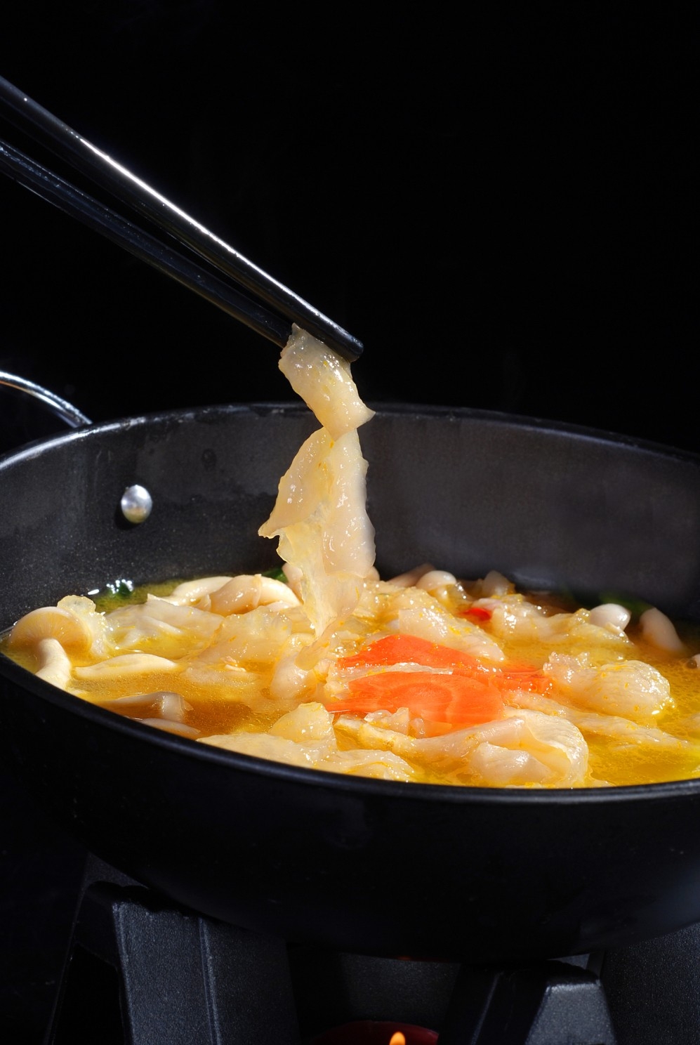 餐饮美食山珍青瓜煮鱼肚高清图片