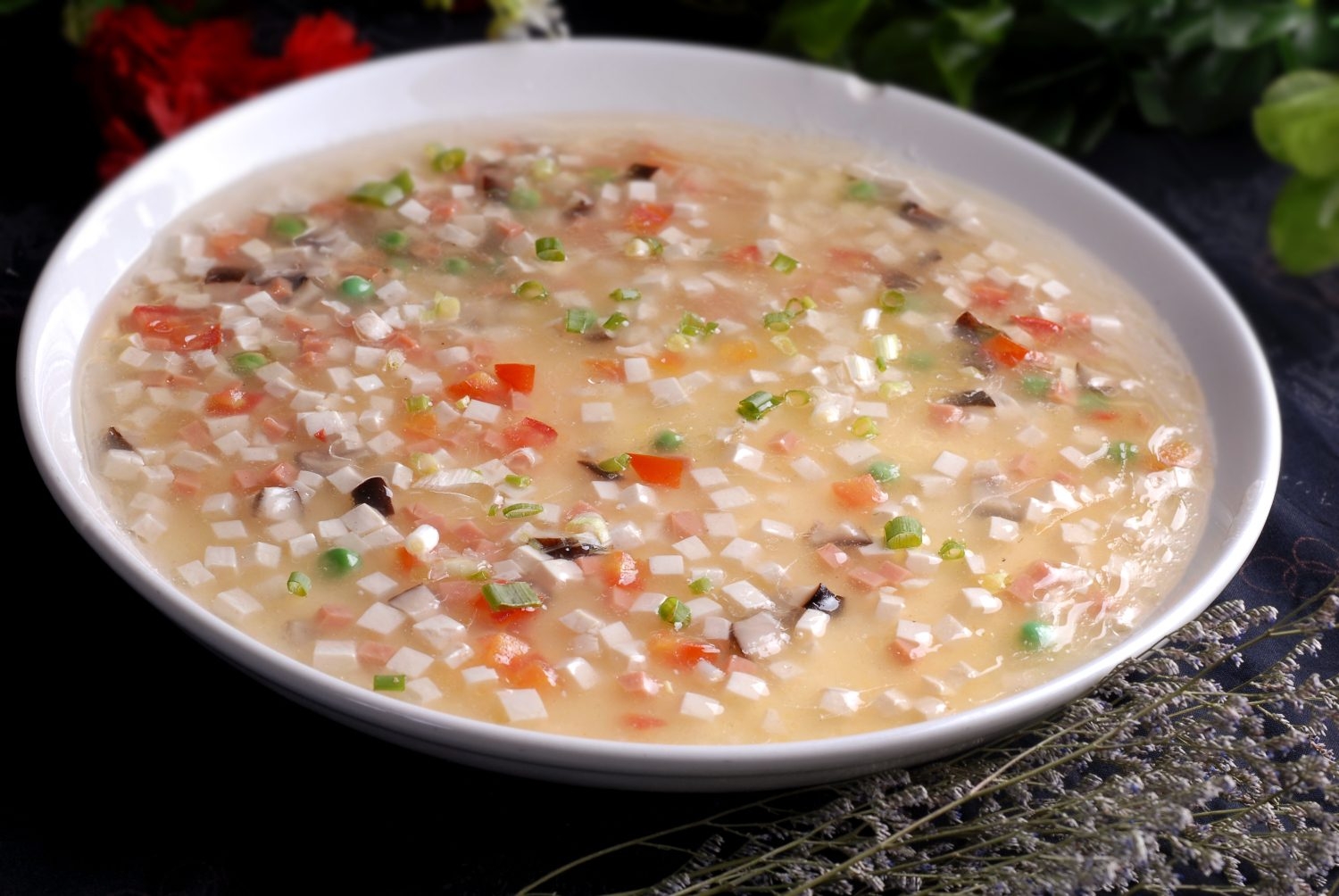 餐饮美食滑蛋豆腐高清图片