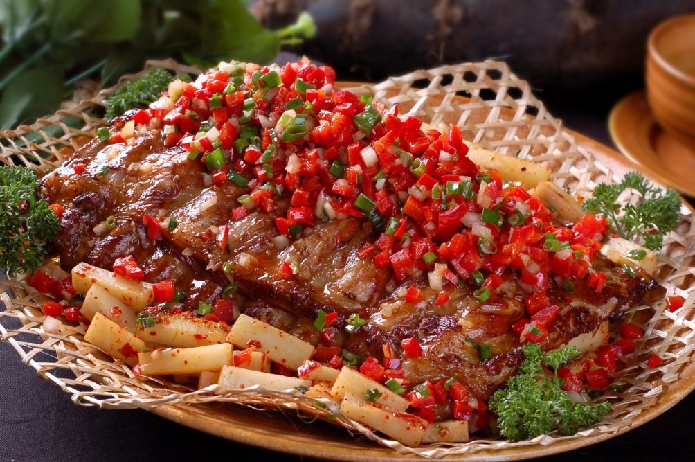 高清图片餐饮美食川菜篱笆彩虹大排高清图片