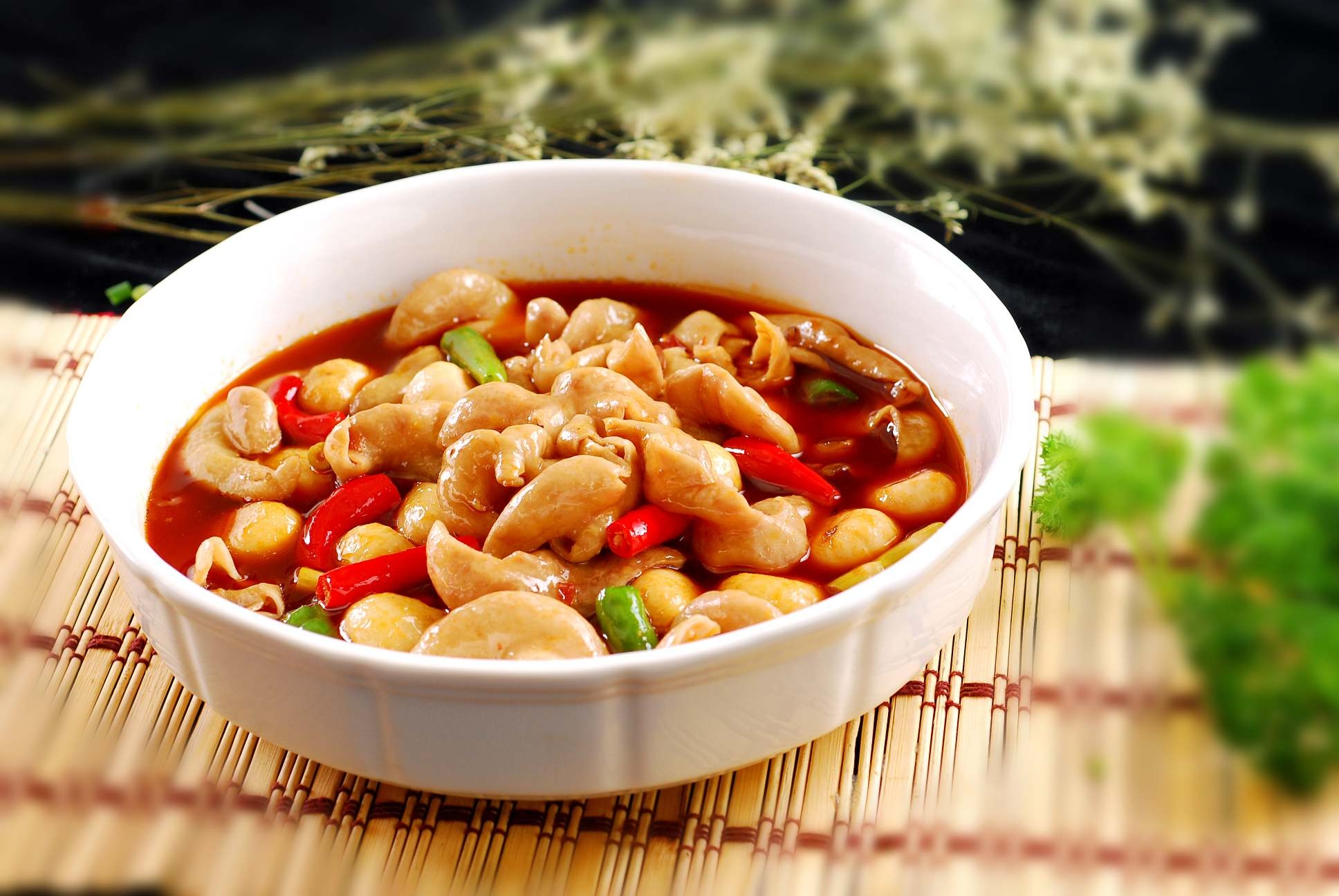 高清图片餐饮美食川菜热肥肠烧肥肠高清图片