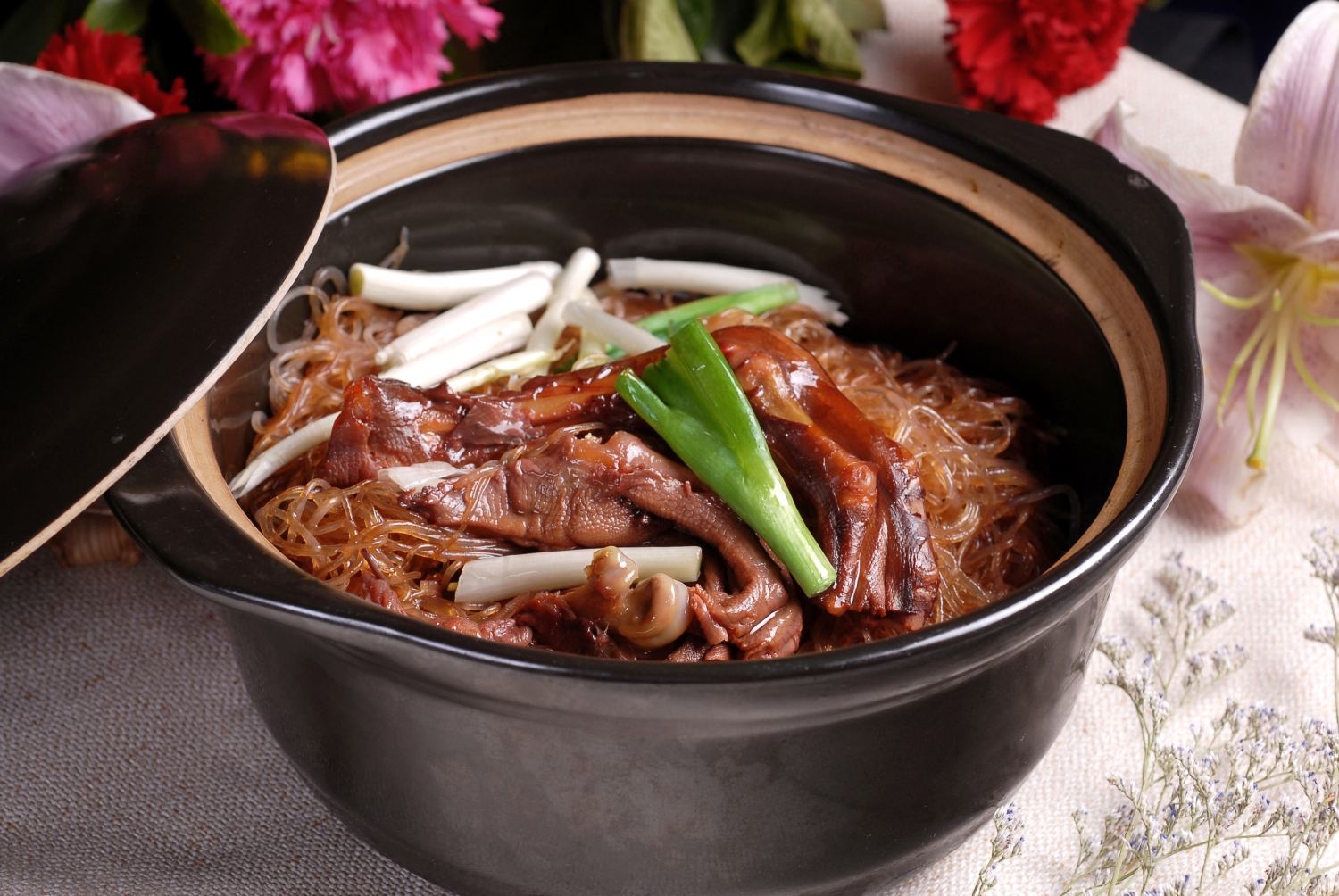 高清图片餐饮美食川菜鹅掌捞粉丝高清图片