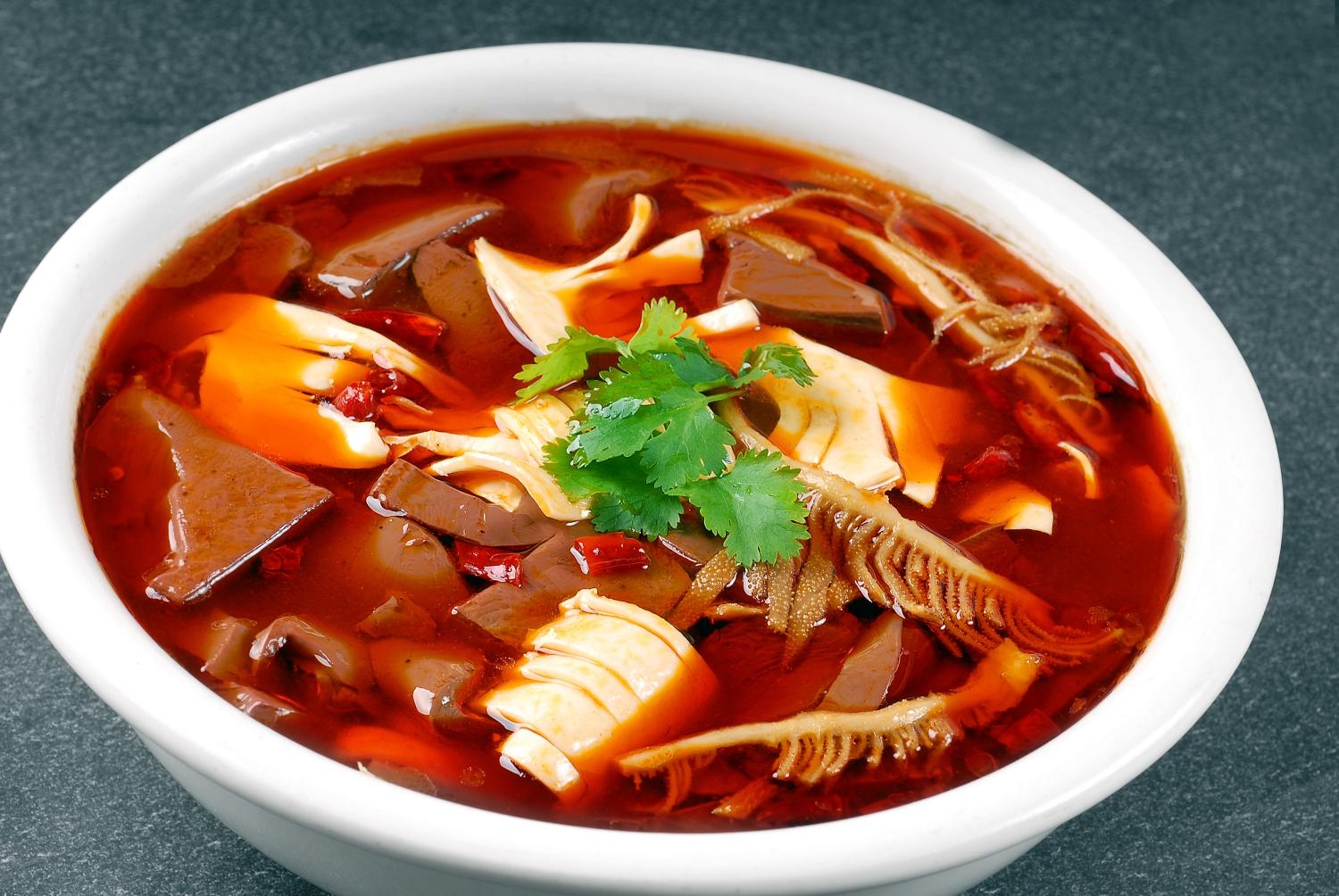 餐饮美食黄喉冒血旺高清图片