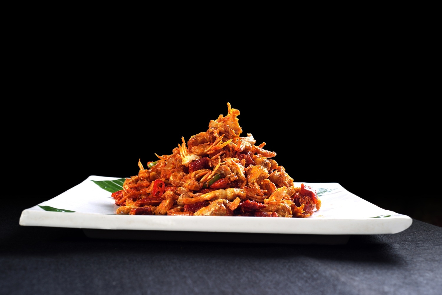 热酥辣幼蟹高清图片