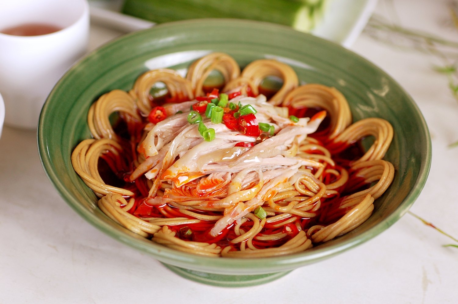高清图片餐饮美食川菜鸡丝荞面高清图片(1)