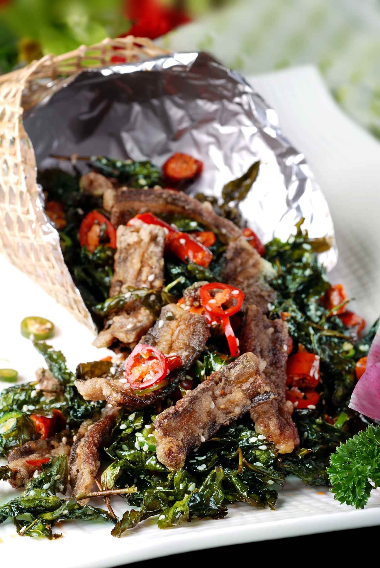 餐饮美食茶香野鳝片高清图片