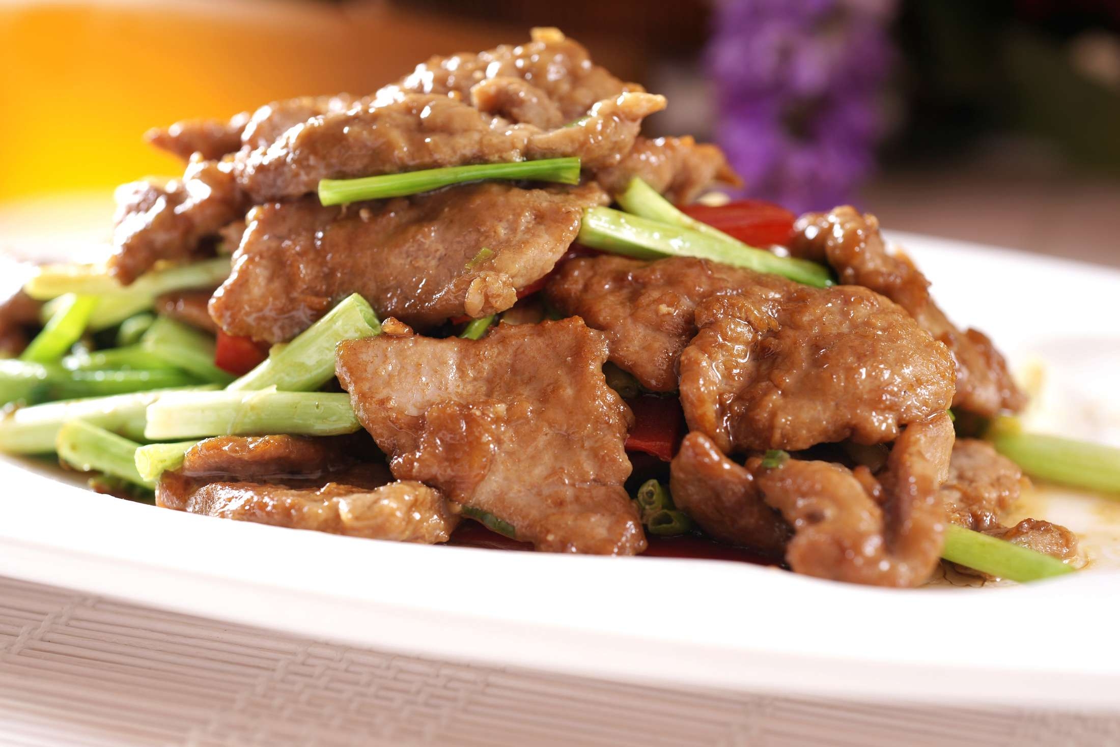 餐饮美食葱爆牛柳宣传图片灯箱