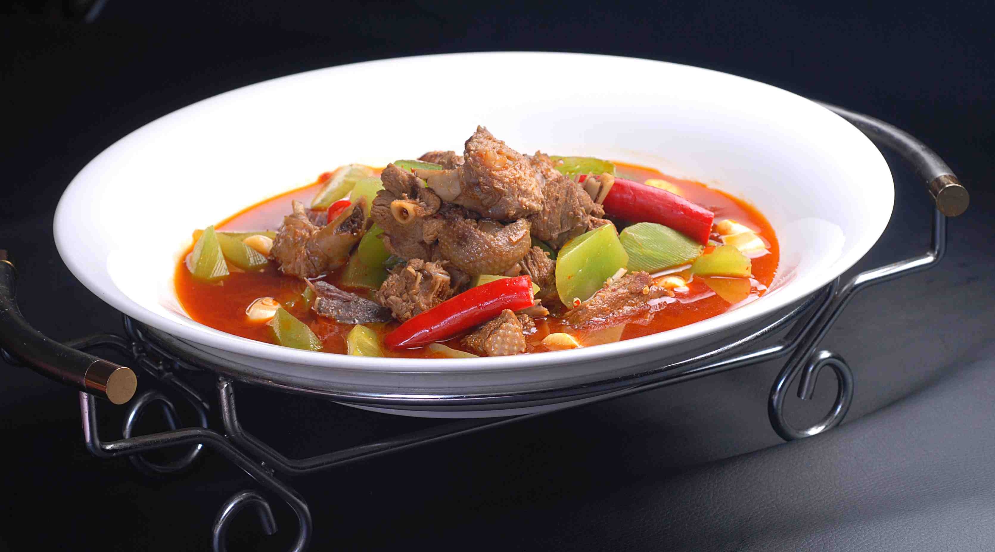 餐饮美食川菜一品雁鹅高清图片