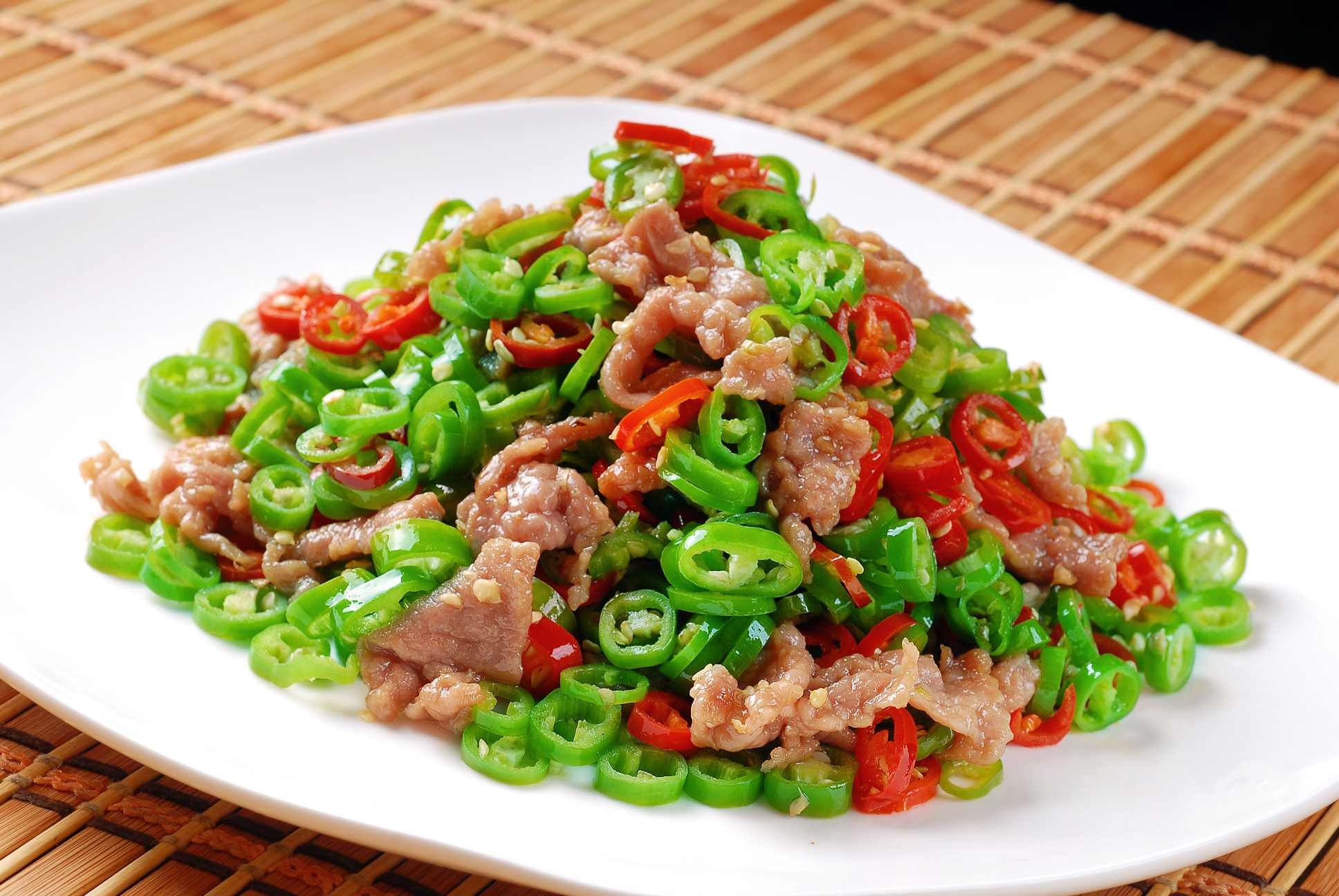 小炒牛肉高清图片