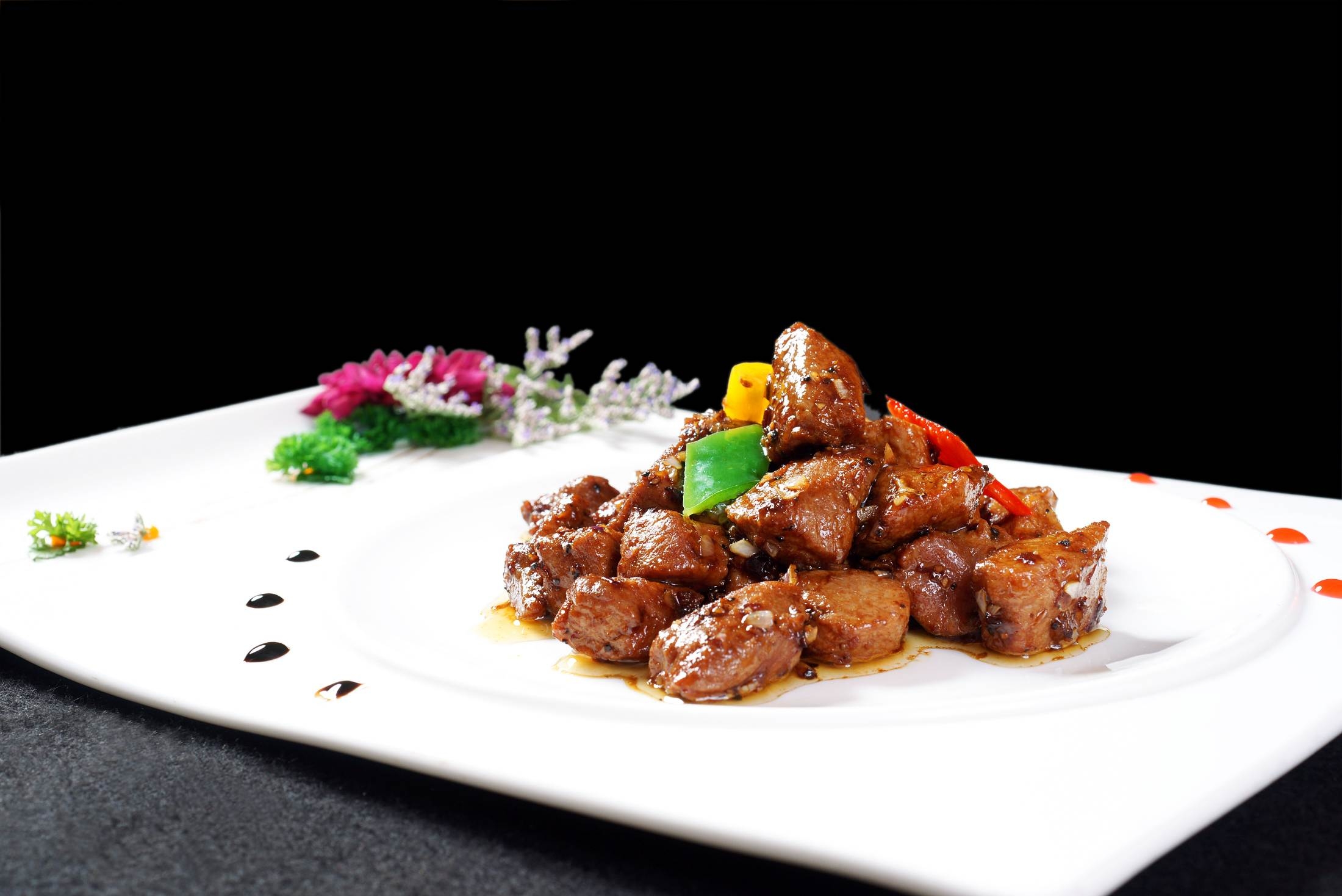 高清图片餐饮美食川菜湘湘味安格斯牛肉粒高清图片