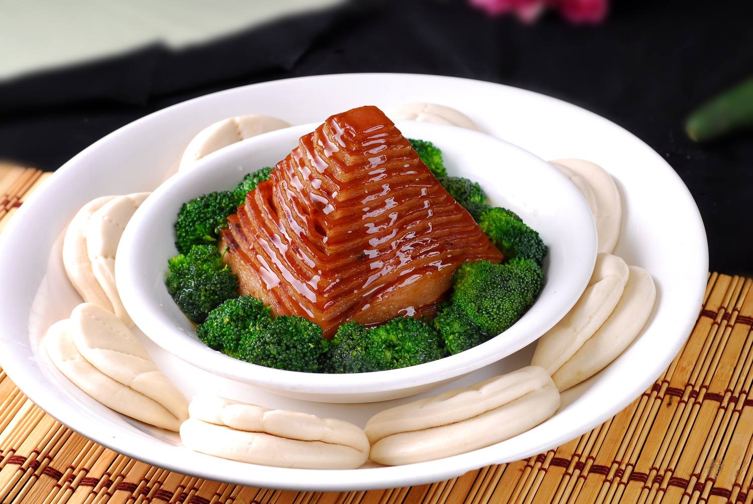 餐饮美食面香扣肉宣传图片灯箱