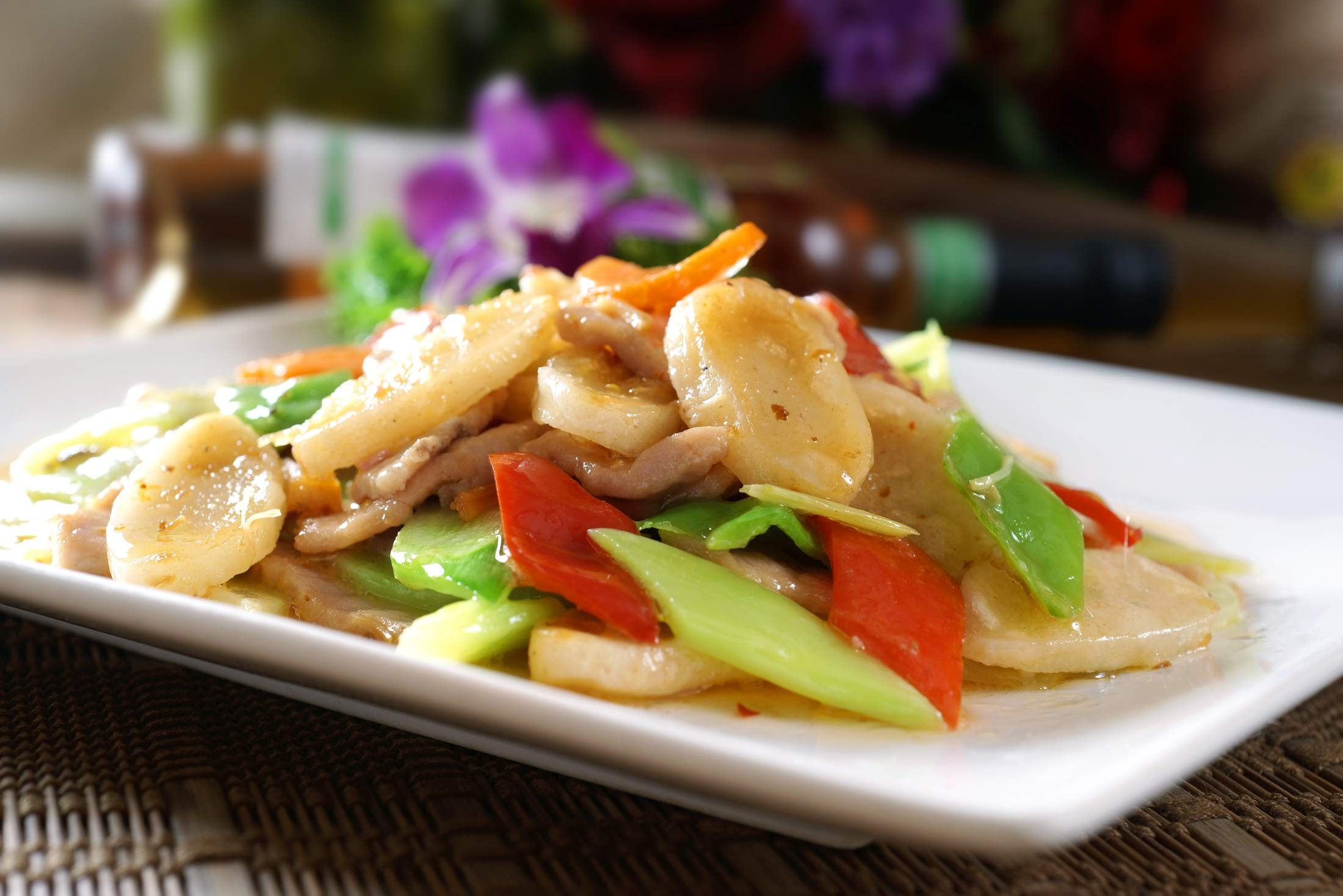 高清图片餐饮美食川菜酱年糕炒玉兰片高清图片