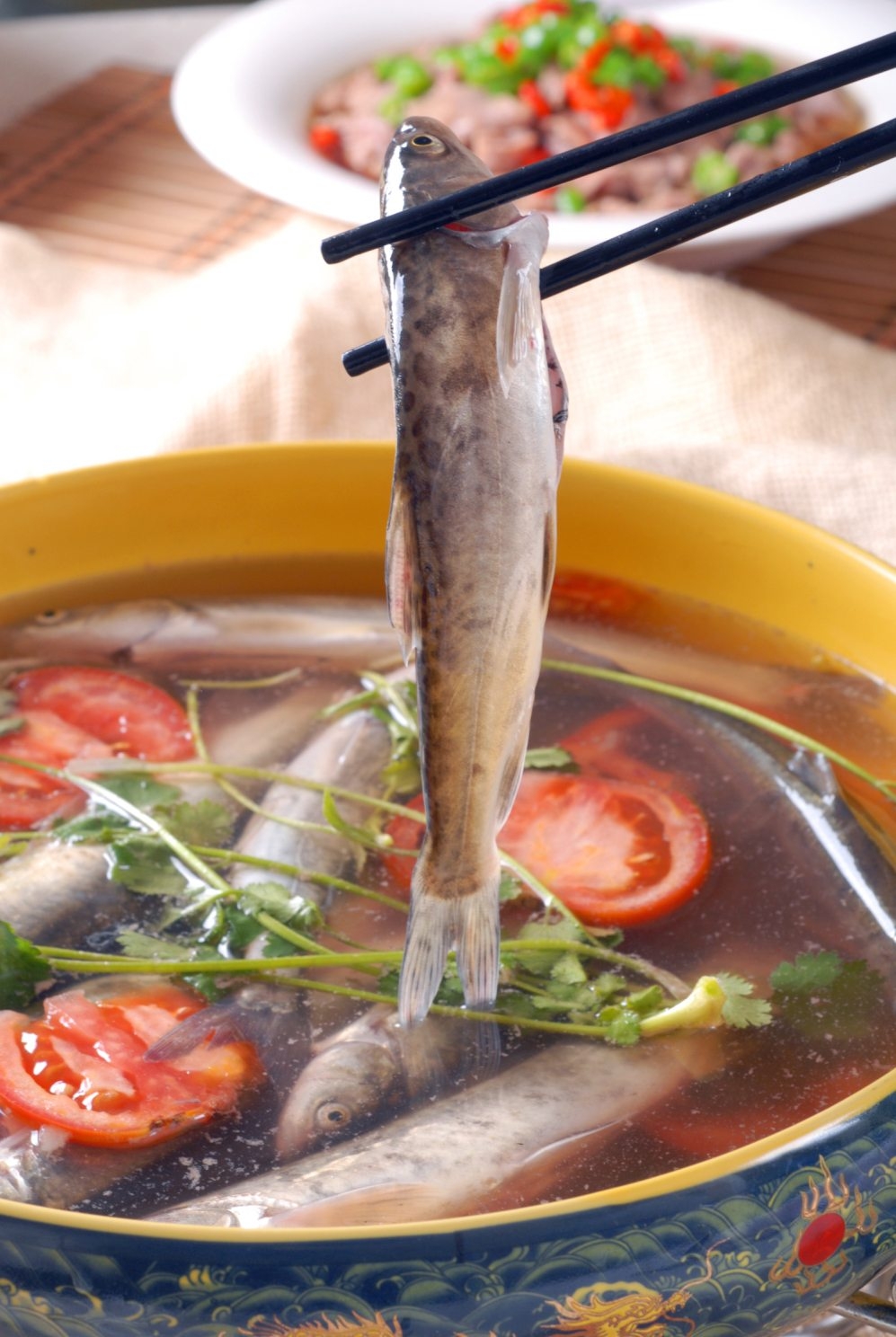 餐饮美食清汤冷水鱼放大高清图片