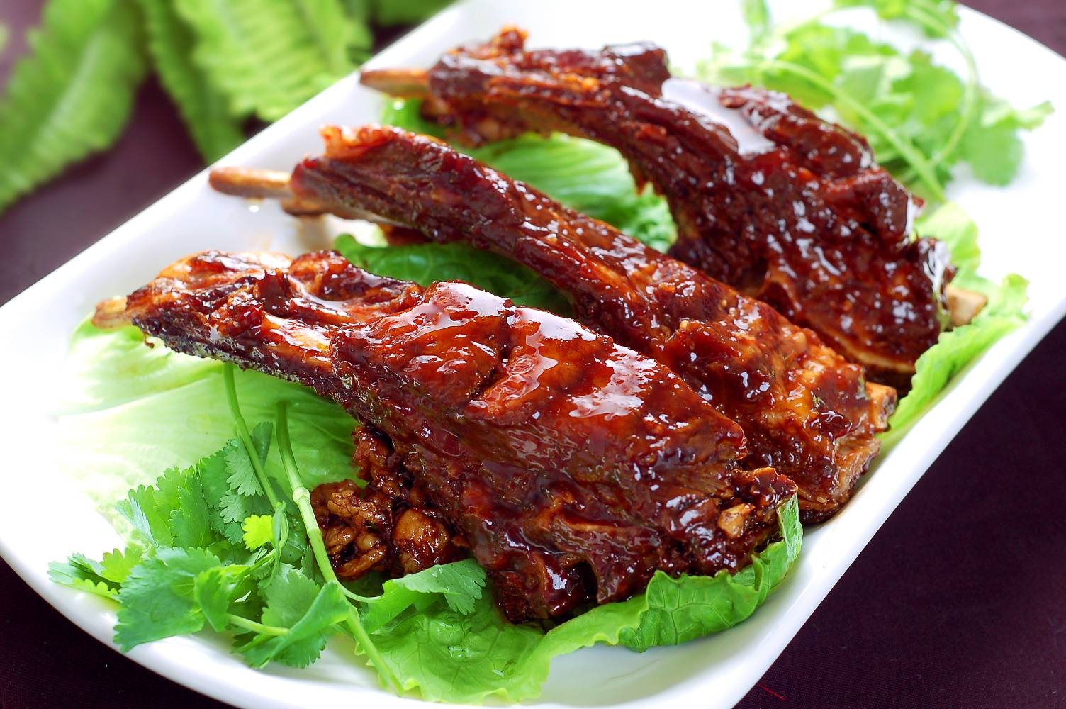 餐饮美食蜜制大排宣传图片灯箱