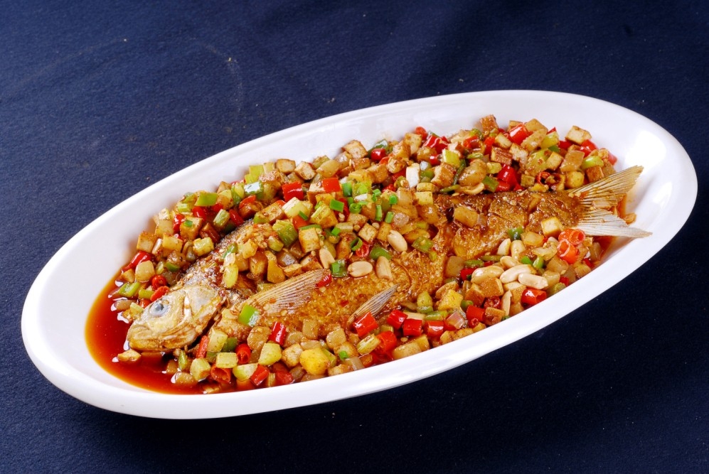 餐饮美食川菜农夫烤鲳鱼高清图片547