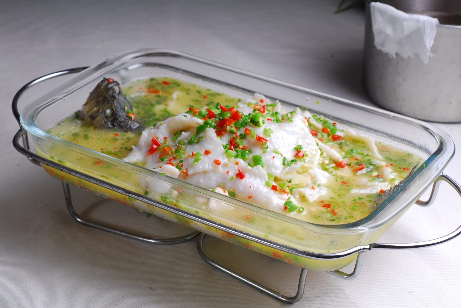 酸辣鱼片高清图片