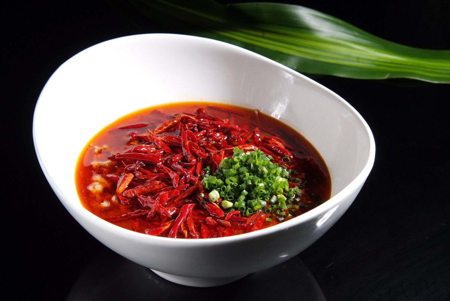 泉水肥牛高清图片