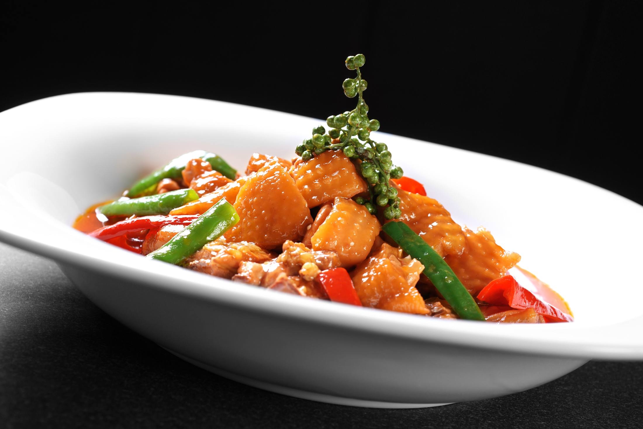 红烧土鸡高清图片