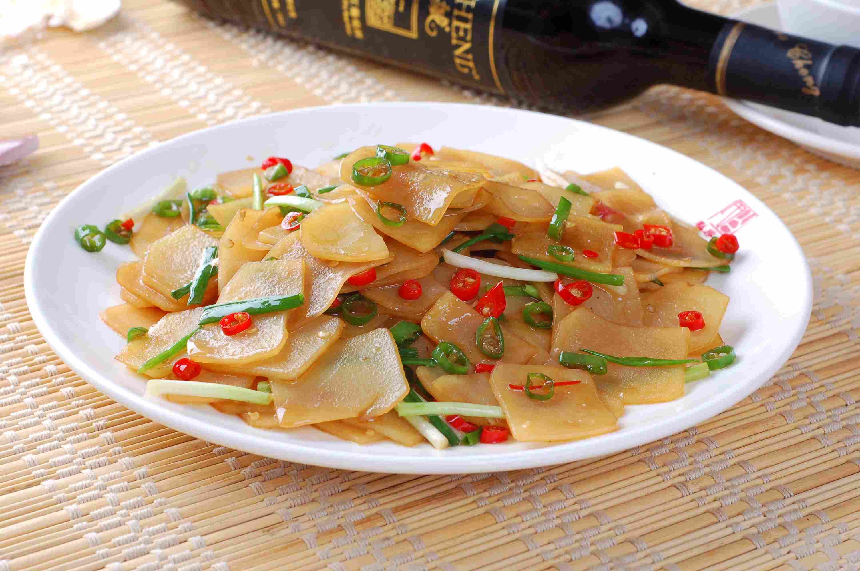 餐饮美食老家土豆片高清图片