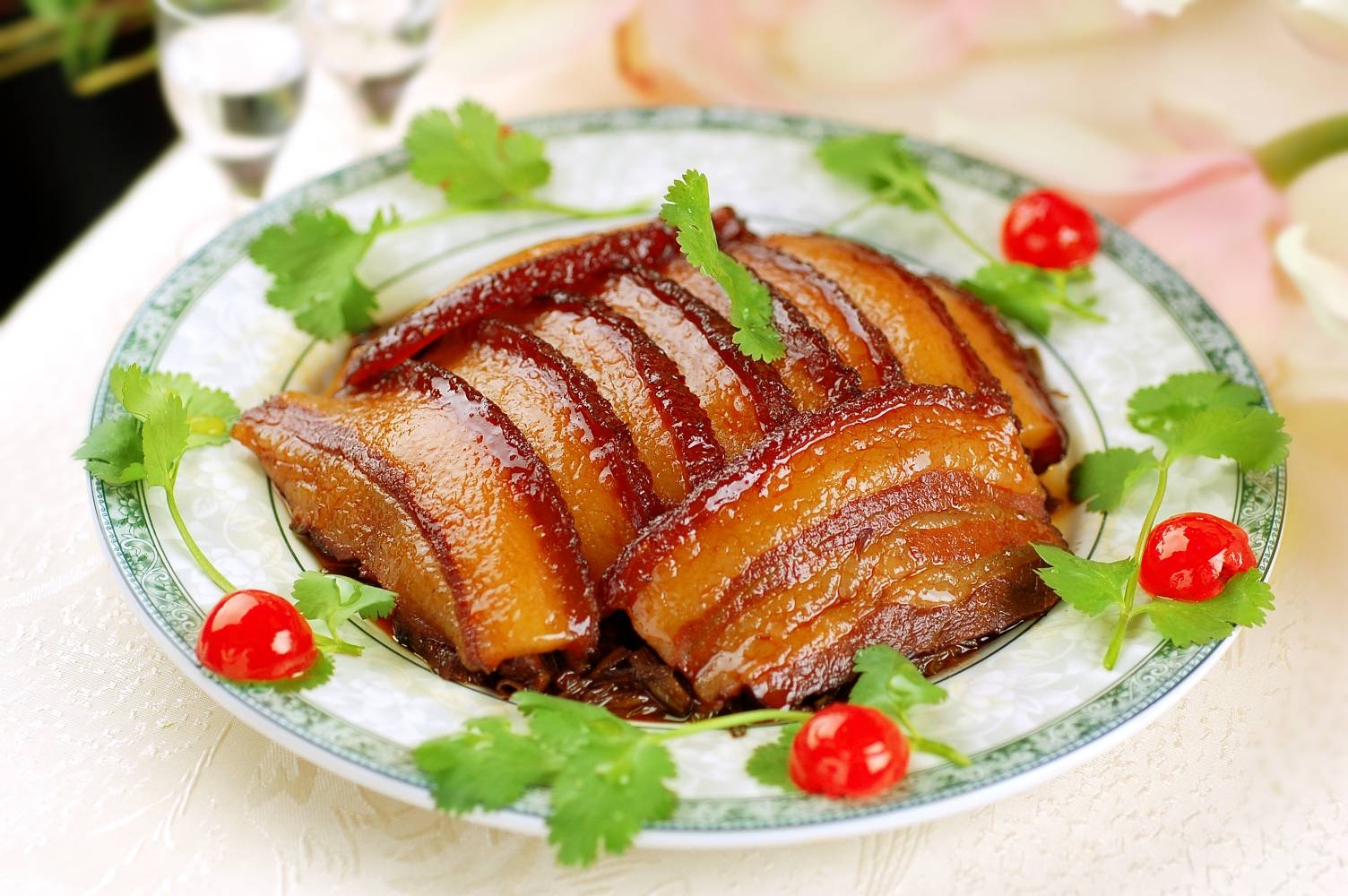 梅菜扣肉高清图片