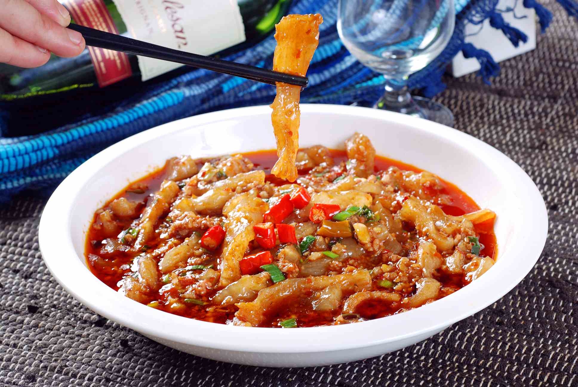 餐饮美食家常牛筋宣传图片灯箱