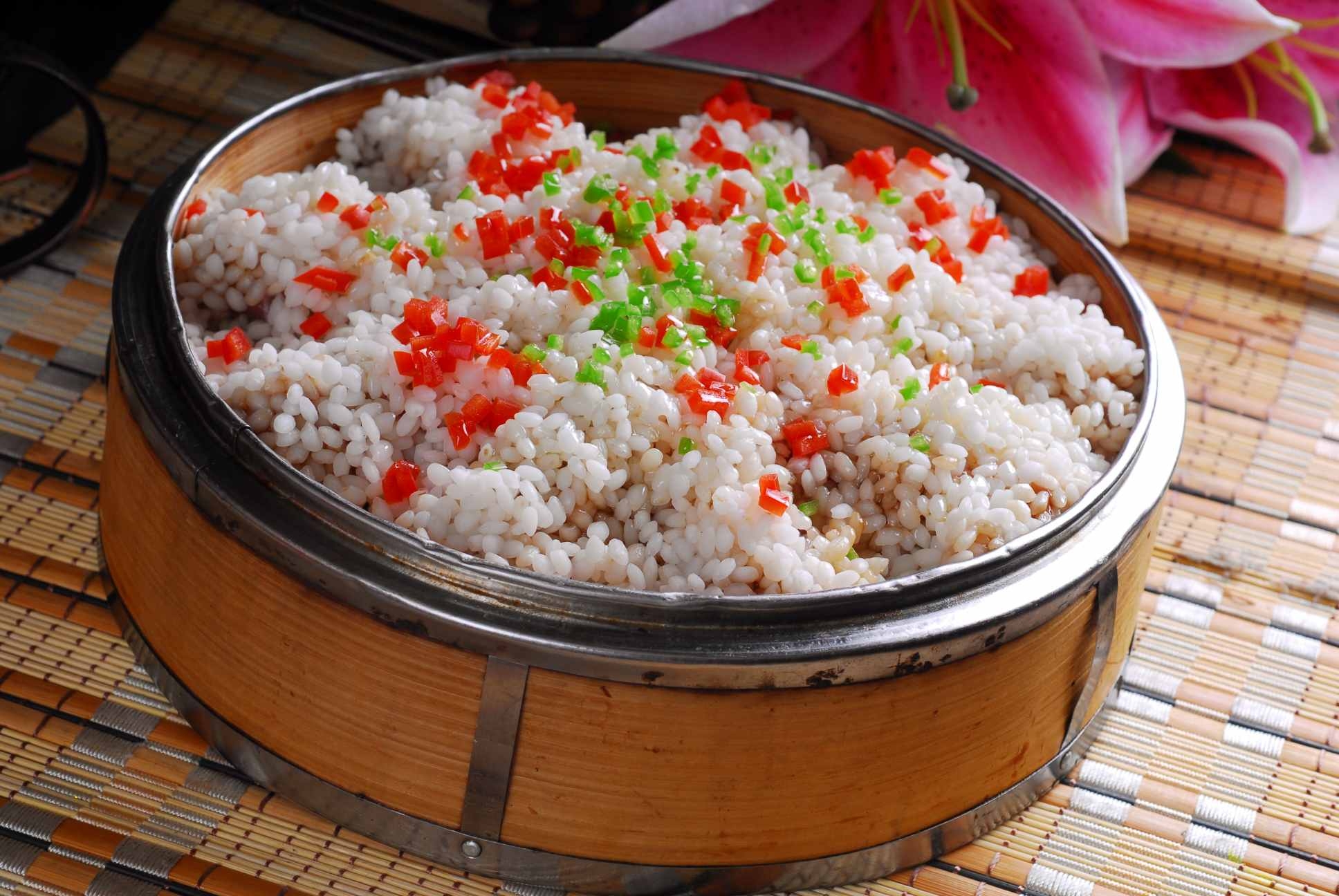 餐饮美食糯米排骨高清图片