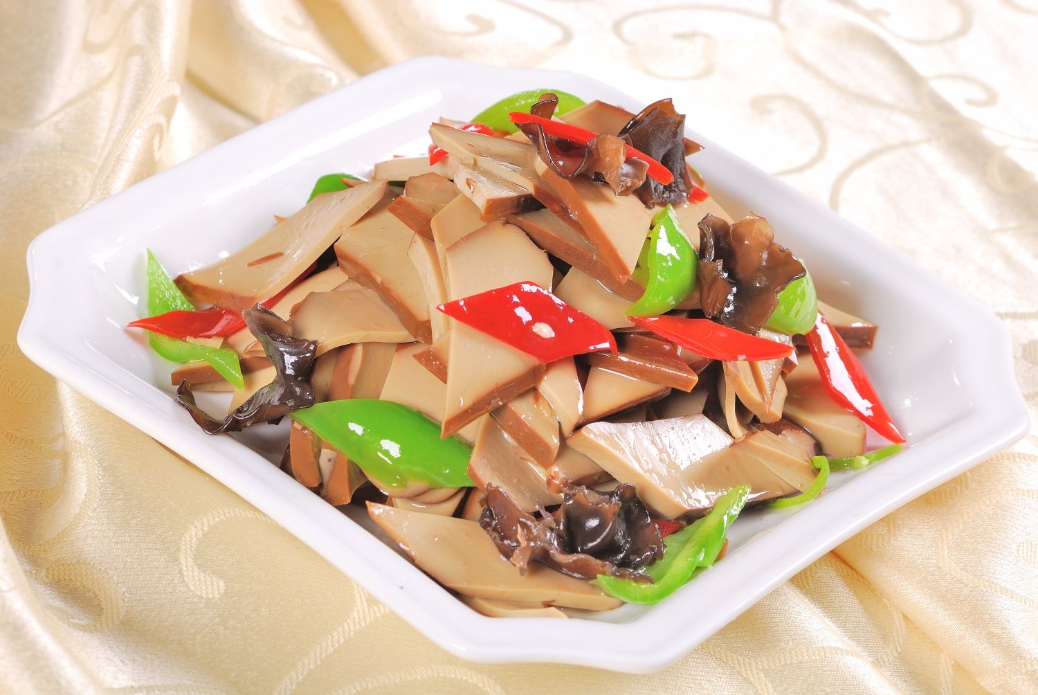 餐饮美食爽口鸡蛋干高清图片