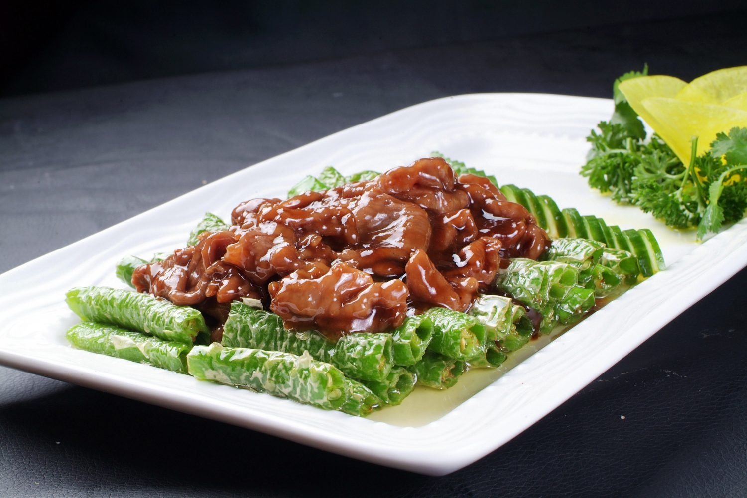 餐饮美食尖椒牛柳高清图片