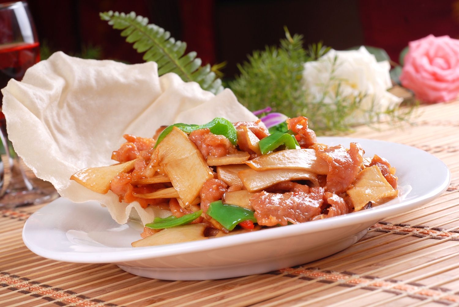 餐饮美食鸟巢脆鹅肉高清图片