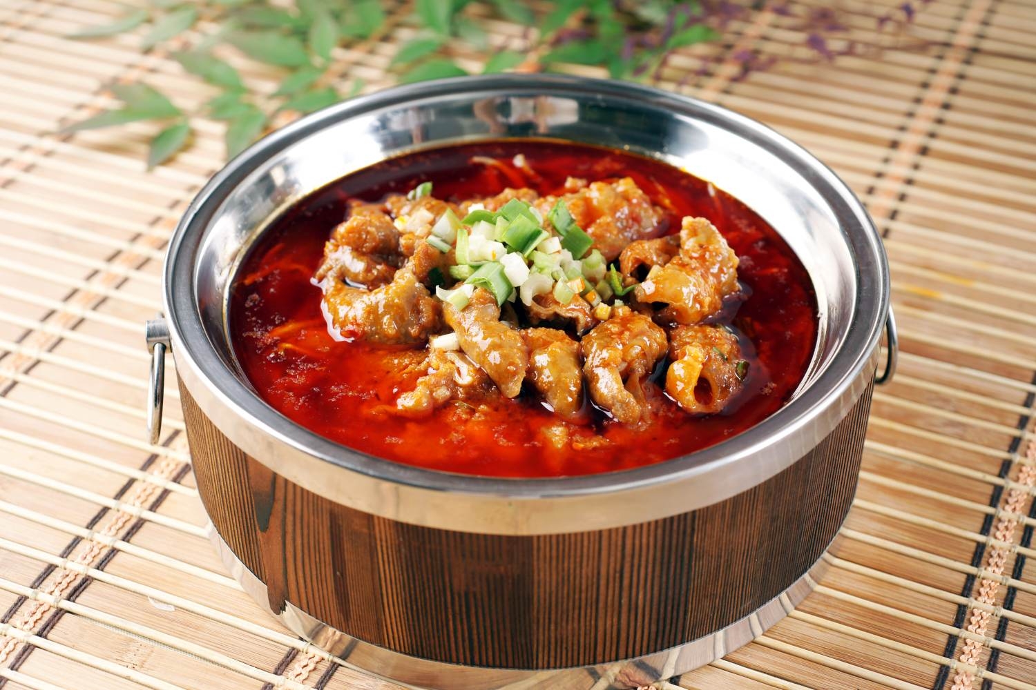 餐饮美食川菜绝味肥肠高清图片