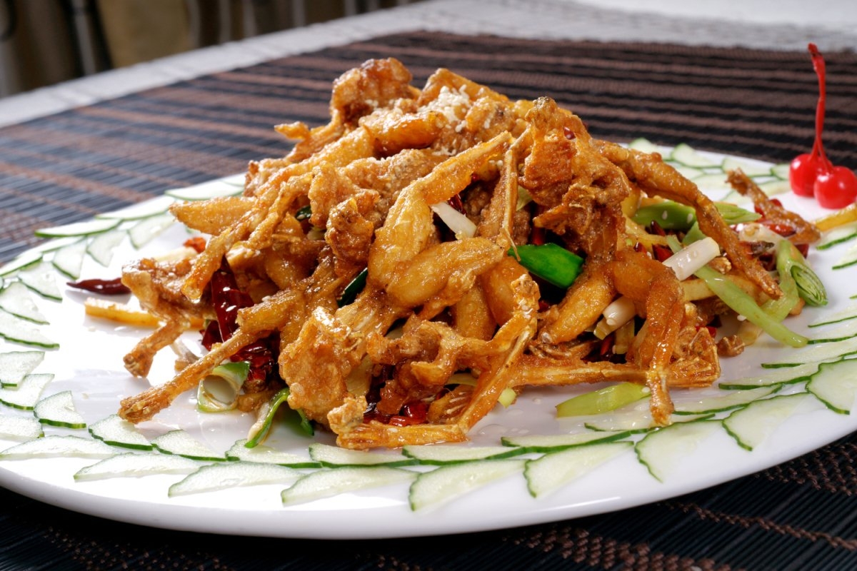 餐饮美食干煸蛙宣传图片灯箱