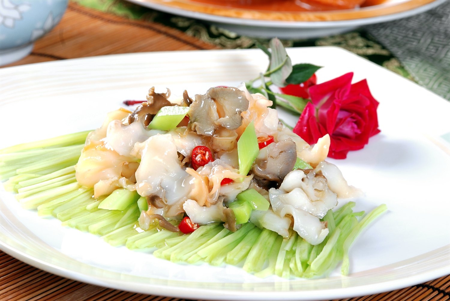 高清图片餐饮美食川菜芥兰拌螺肉高清图片