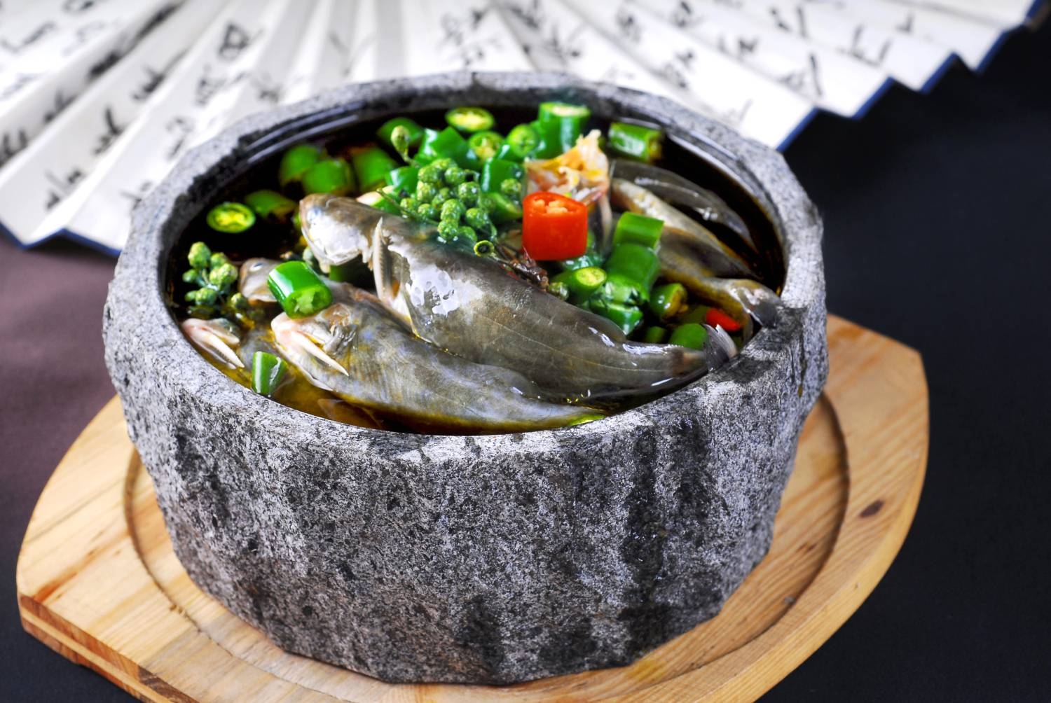 青椒黄辣丁高清图片