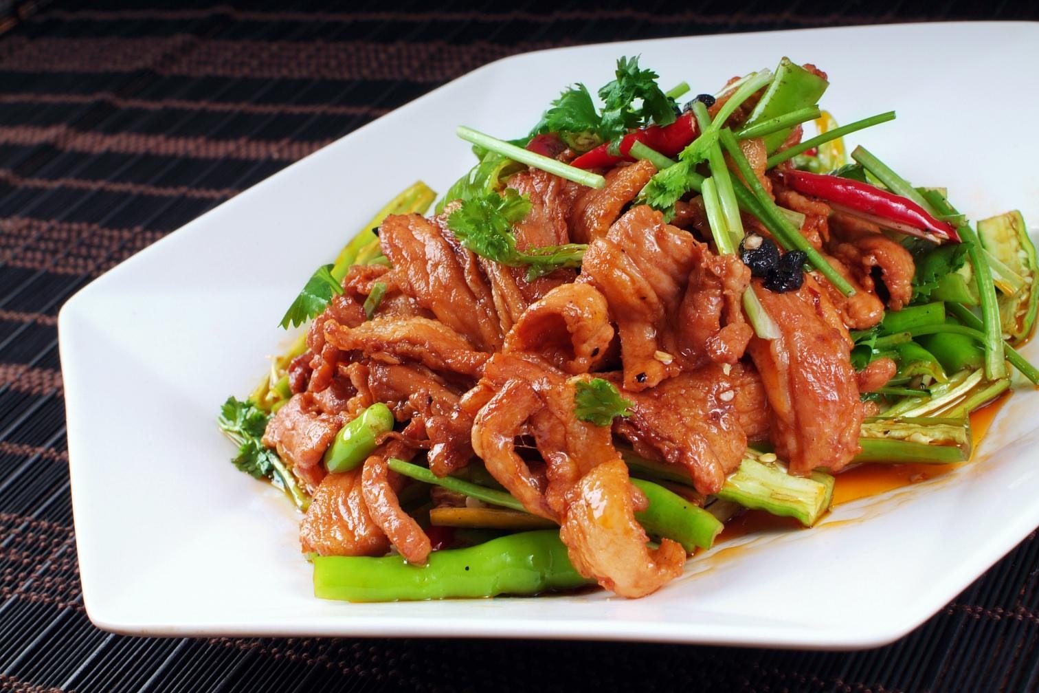 餐饮美食川菜农家小炒肉高清图片