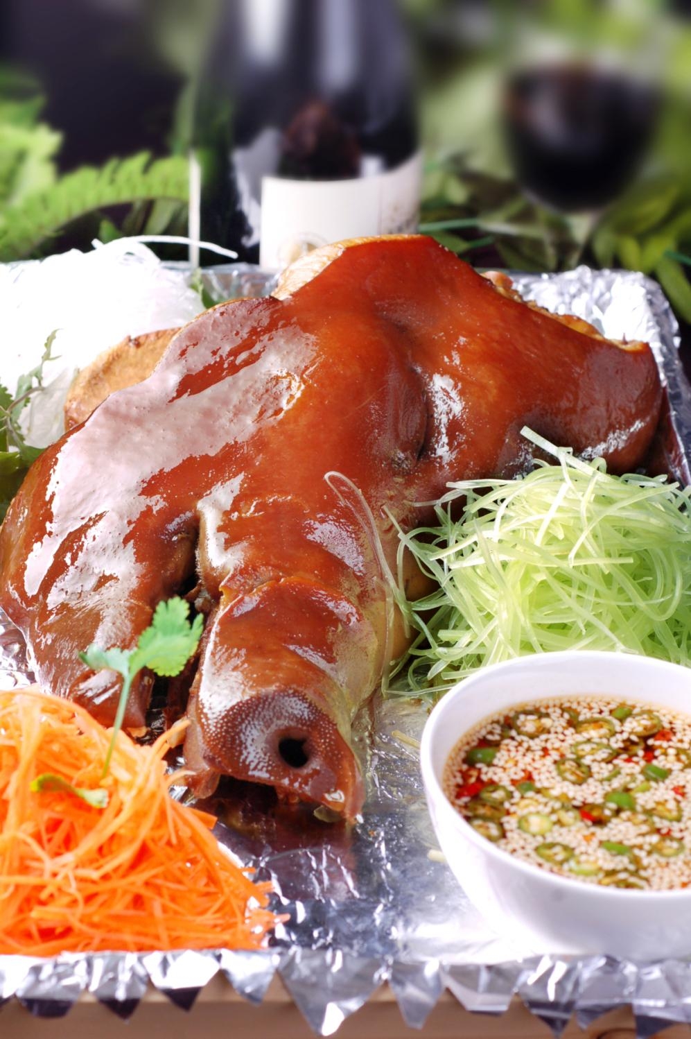 餐饮美食鸿运当头-宣传图片灯箱