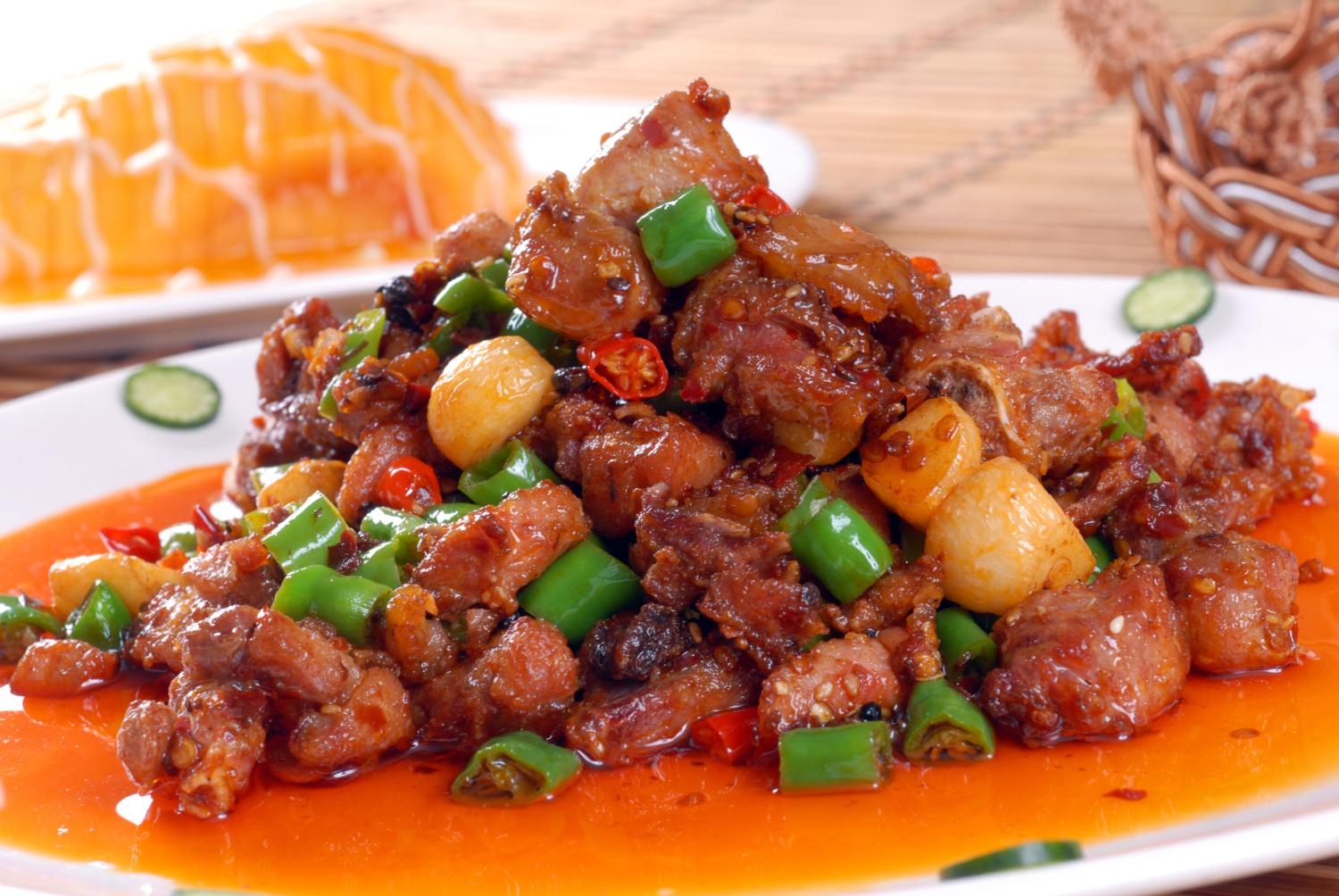 餐饮美食川菜飘香仔兔高清图片