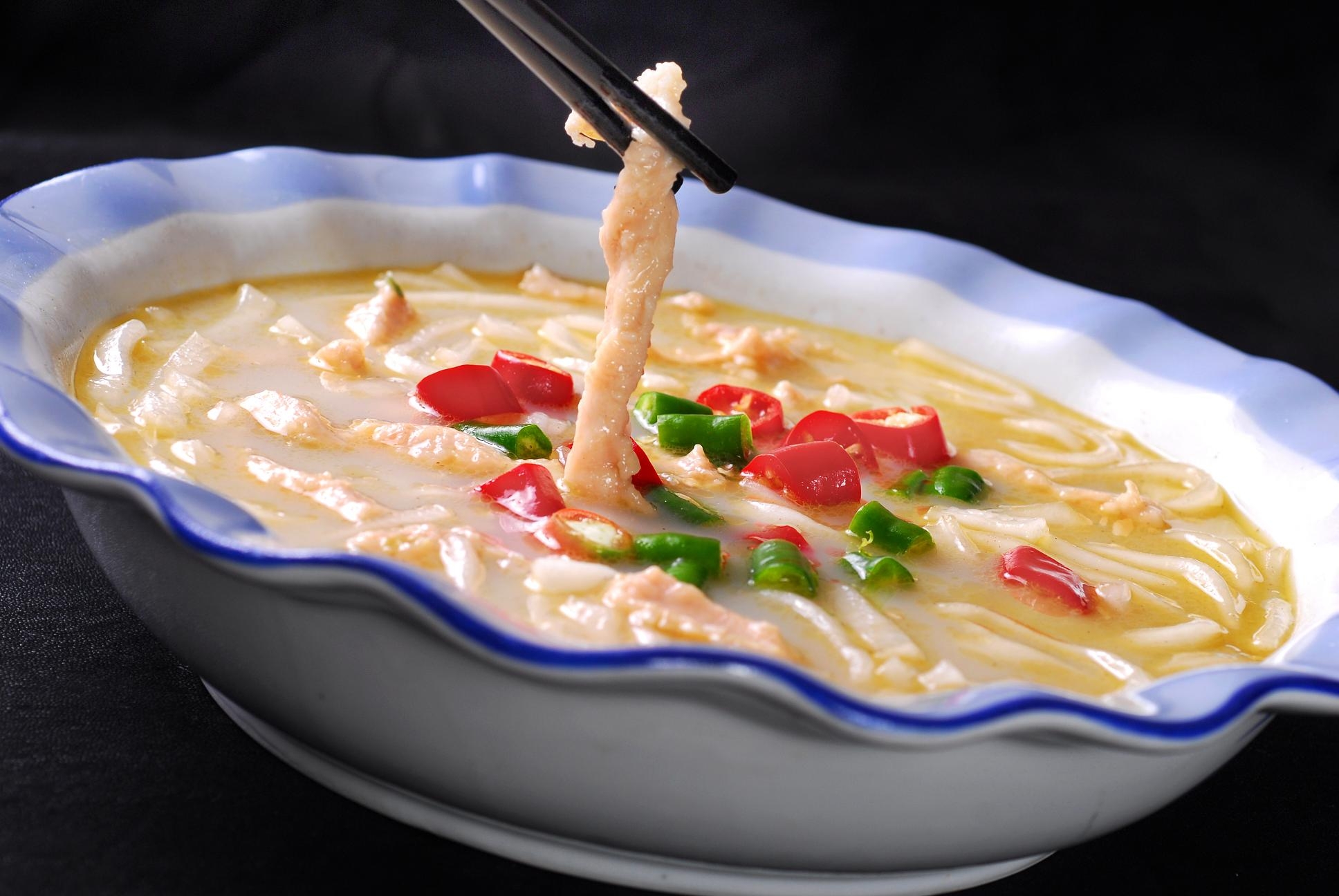 餐饮美食川菜酸汤鸡柳高清图片