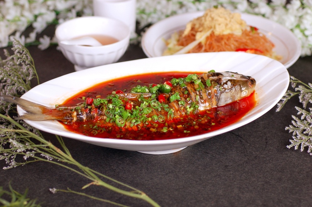 软炒草鱼高清图片